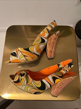 Vtg. YOKI retro wedges